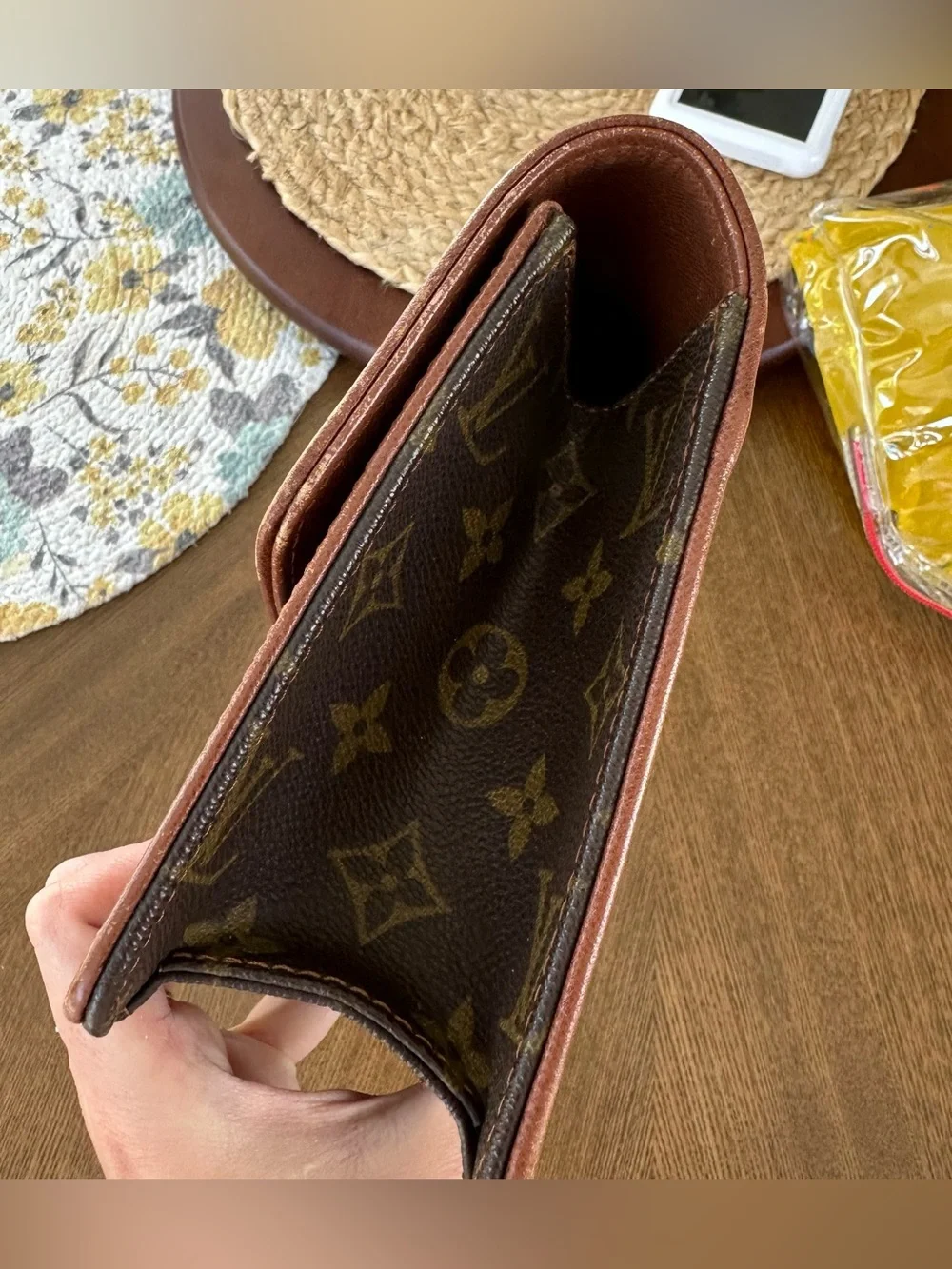 Vintage Louis Vuitton Clutch - Monogram Pochette Dame GM Clutch Bag - Dec 1992